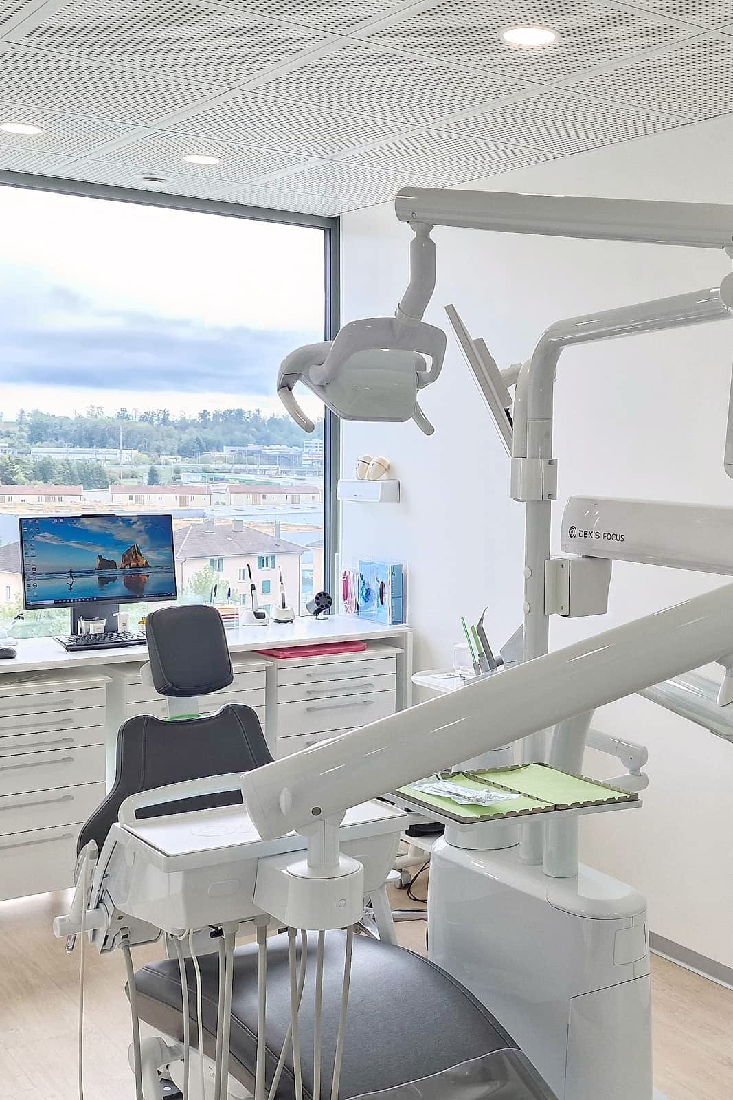 Notre salle de soins moderne au Cabinet Dentaire Côté Gare à Bussigny
